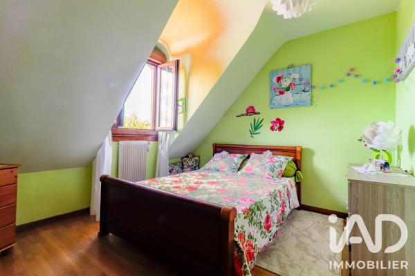 Maison à vendre 5 pièces 154 m² Linas