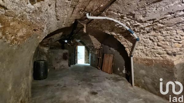 Maison de ville 5 pièces de 132 m² à Pont-Saint-Esprit (30130)