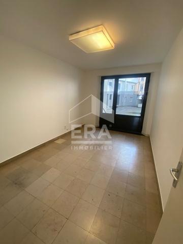 LOCAL PROFESSIONNEL CARCASSONNE