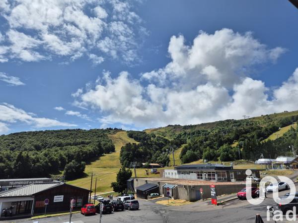 Appartement à vendre 3 pièces 58 m² Besse-et-Saint-Anastaise