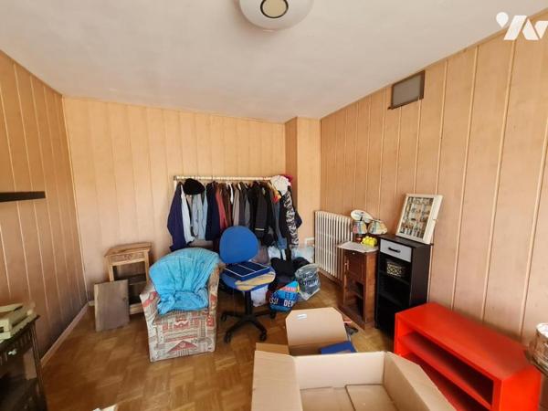 À Vendre à Saint-Barnabé Maison mitoyenne située à 10 minutes de Loudéac