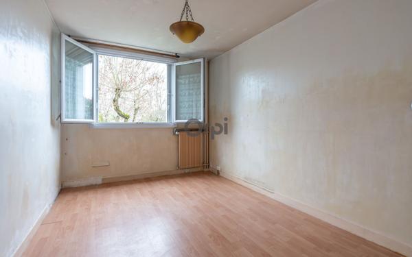 Appartement à vendre    3 pièces • 66,59 m2 Saint-Maur-des-Fossés