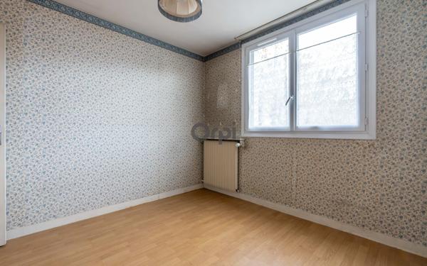 Appartement à vendre    3 pièces • 66,59 m2 Saint-Maur-des-Fossés