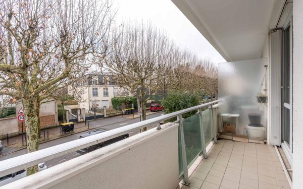 Appartement à vendre    3 pièces • 66,59 m2 Saint-Maur-des-Fossés