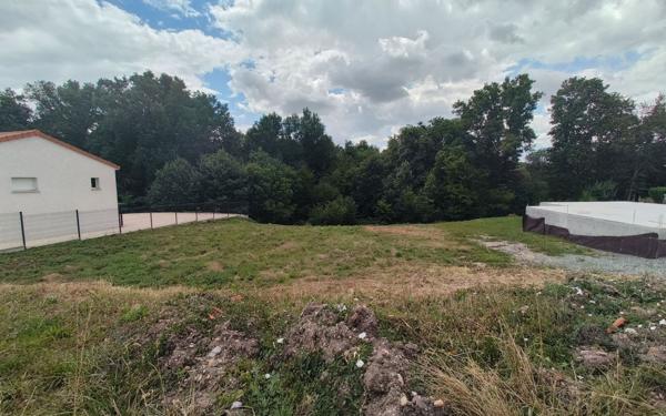 Terrain à vendre    Villeneuve-les-Cerfs