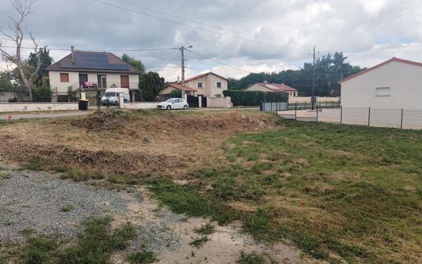 Terrain à vendre    Villeneuve-les-Cerfs