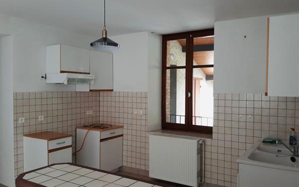 Appartement à louer    3 pièces • 65,31 m2 Saint-Geoire-en-Valdaine