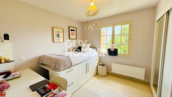 MAISON À VENDRE DE 7 PIÈCES DE 170,00 M²