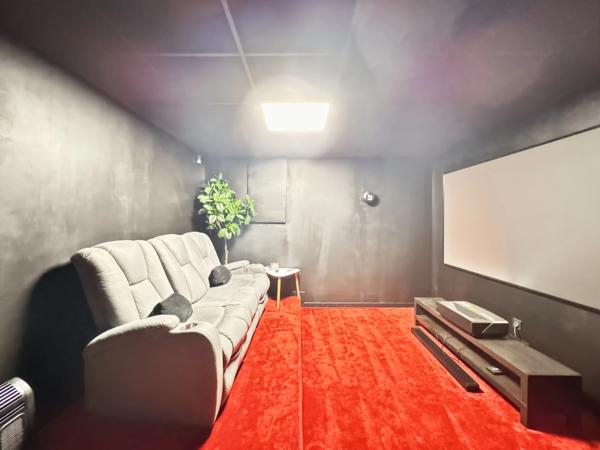 Propriété d’exception de 310 m2 aux portes d’Angers – Beaucouzé sur une parcelle de 7000 m2