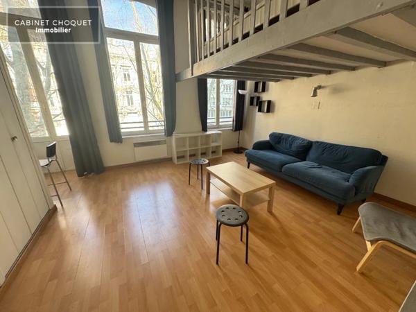 F2 DUPLEX MEUBLE AVEC PARKING A LOUER - LILLE CENTRE - 36 m 2 - 766 € charges comprises par mois