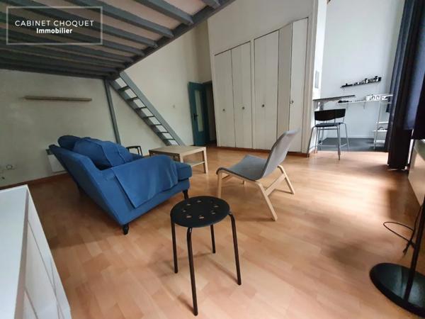 F2 DUPLEX MEUBLE AVEC PARKING A LOUER - LILLE CENTRE - 36 m 2 - 766 € charges comprises par mois