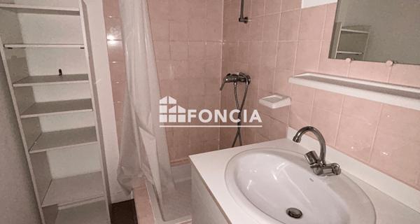 Location Appartement 2 pièces 46.5 m² - Roanne 42300