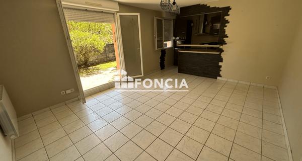 Location Appartement 2 pièces 48 m² - Riorges 42153