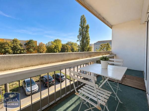 Appartement à louer 1 pièce 29.5m² Mâcon (71000)
