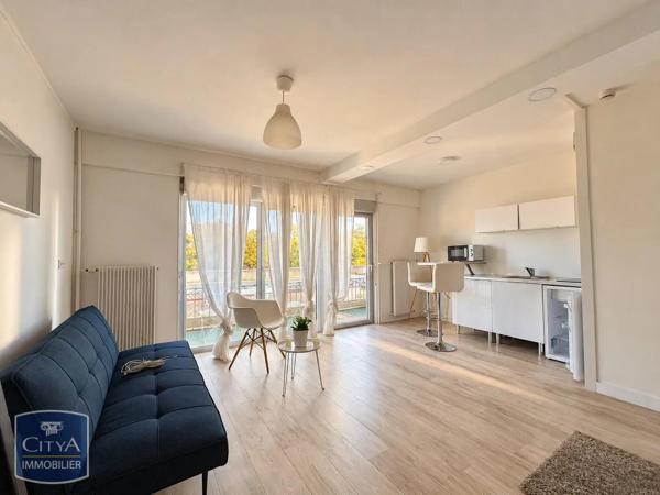 Appartement à louer 1 pièce 29.5m² Mâcon (71000)