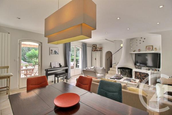 Maison à vendre  6 pièces - 129 m2 VALBONNE - 06