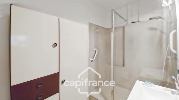 Vanves- A vendre appartement 4 pièces-65,45m2-Parfait état-4ème étage avec ascenseur-lumineux-5mn à pied métro L13