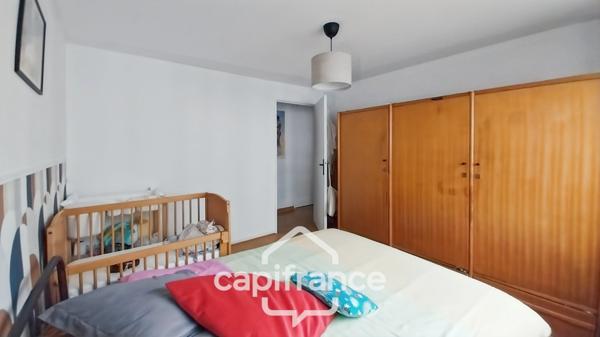 Vanves- A vendre appartement 4 pièces-65,45m2-Parfait état-4ème étage avec ascenseur-lumineux-5mn à pied métro L13