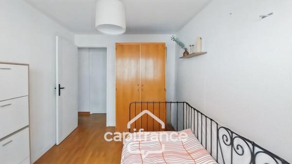 Vanves- A vendre appartement 4 pièces-65,45m2-Parfait état-4ème étage avec ascenseur-lumineux-5mn à pied métro L13