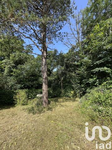 Longère 6 pièces de 99 m² à Plozévet (29710)