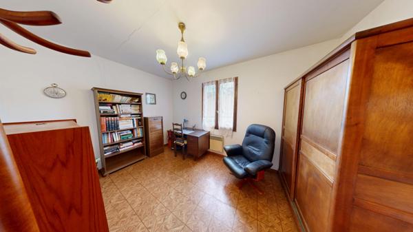 Maison Quartier Pasteur avec jardin et garage