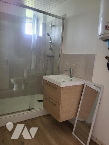 ST MARTIN DES BESACES : Maison individuelle