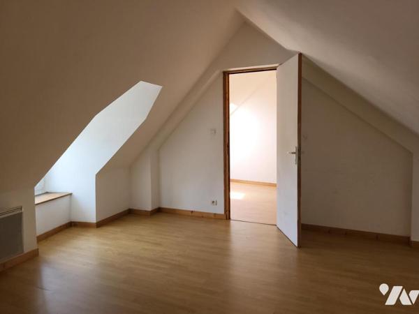 ST MARTIN DES BESACES : Maison individuelle