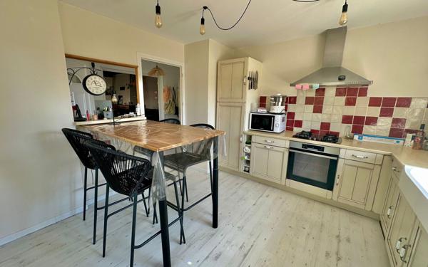 Maison à vendre    5 pièces • 120 m2 Mornant