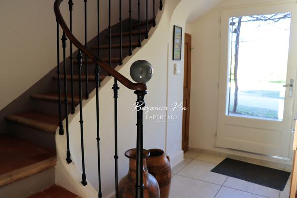 Apt (84400) Mas rénové à Apt