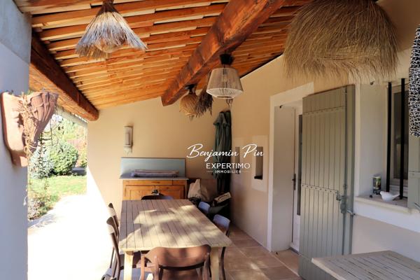 Apt (84400) Mas rénové à Apt