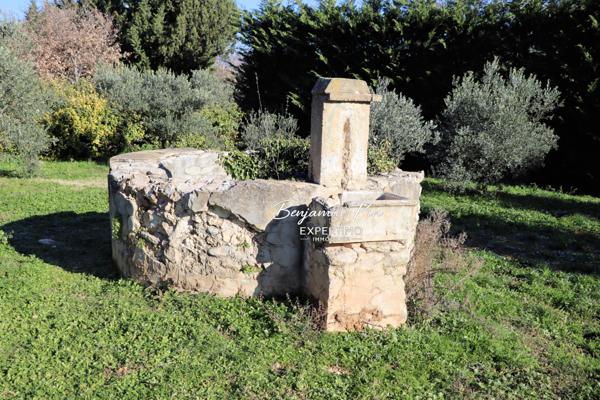 Apt (84400) Mas rénové à Apt