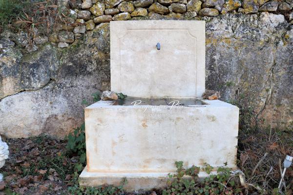 Apt (84400) Mas rénové à Apt