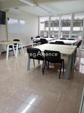 Immeuble à CAYENNE, 97300 - 577m²