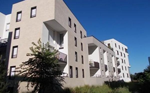 Appartement à louer    2 pièces • 45,54 m2 Ris-Orangis