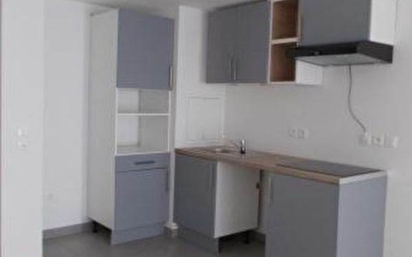 Appartement à louer    2 pièces • 45,54 m2 Ris-Orangis