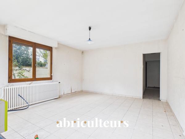 Maison à rénover 250 m² Grand potentiel et permis validé Au Bouscat, proche Parc Bordelais