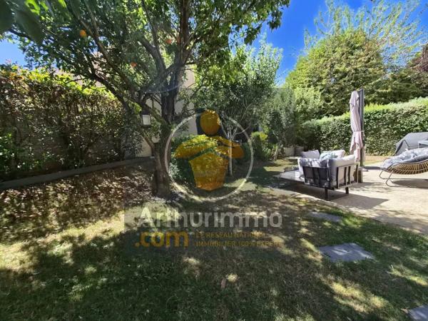Vente                                                      Maison
                        
                     4 pièces                      100 m2                     à Pontault-Combault