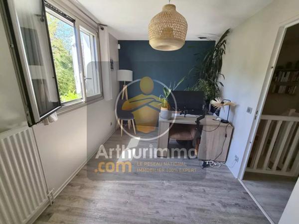 Vente                                                      Maison
                        
                     4 pièces                      100 m2                     à Pontault-Combault