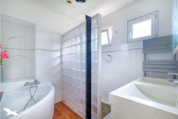 Maison à vendre |  Sathonay-Camp |  5 pièces | 135 m²