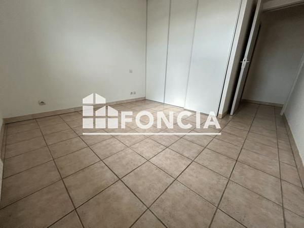 Location Appartement 2 pièces 53.93 m² - 1 RUE JULES RENARD Perpignan 66000