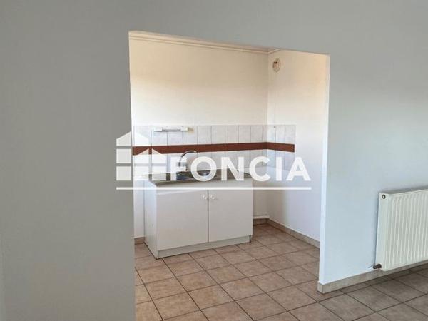 Location Appartement 2 pièces 53.93 m² - 1 RUE JULES RENARD Perpignan 66000