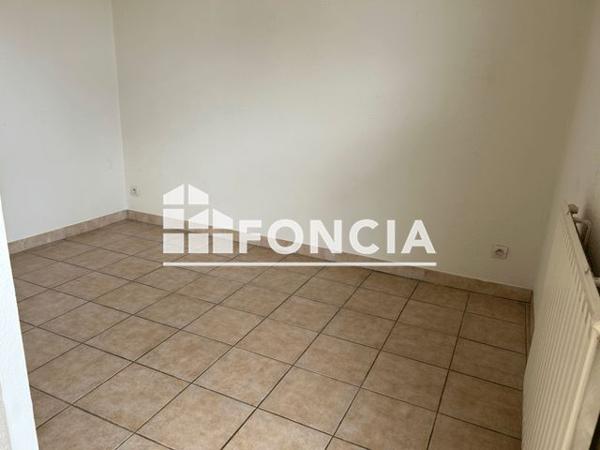Location Appartement 2 pièces 53.93 m² - 1 RUE JULES RENARD Perpignan 66000