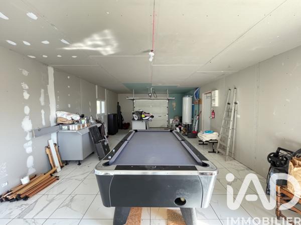 Immeuble à vendre 180 m² Belle-Isle-en-Terre