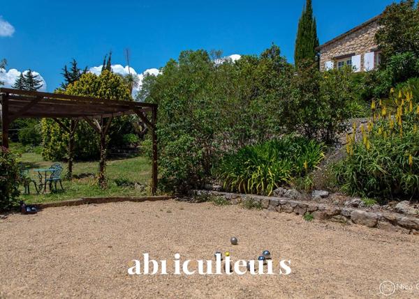 Exceptionnelle bastide provençale de 345 m² avec vue panoramique en vente à Peymeinade (06530)