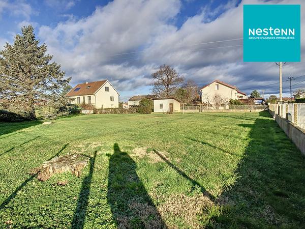 Terrain 690 m2 Saint André le Puy 42210