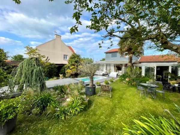 Maison à vendre |  La Chevrolière |  8 pièces | 180 m²