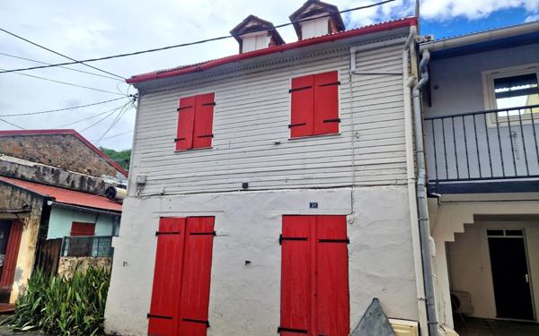 Maison à vendre    4 pièces • 165,21 m2 Saint-Pierre