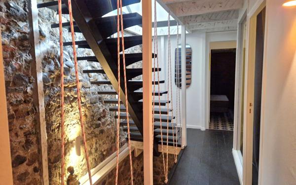 Maison à vendre    4 pièces • 165,21 m2 Saint-Pierre