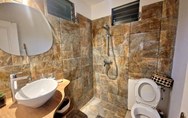 Maison à vendre    4 pièces • 165,21 m2 Saint-Pierre