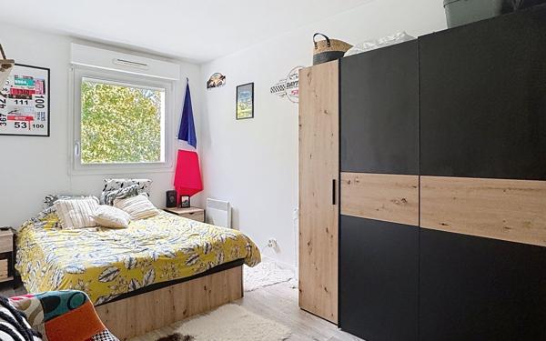 Appartement à vendre    2 pièces • 43 m2 Tours